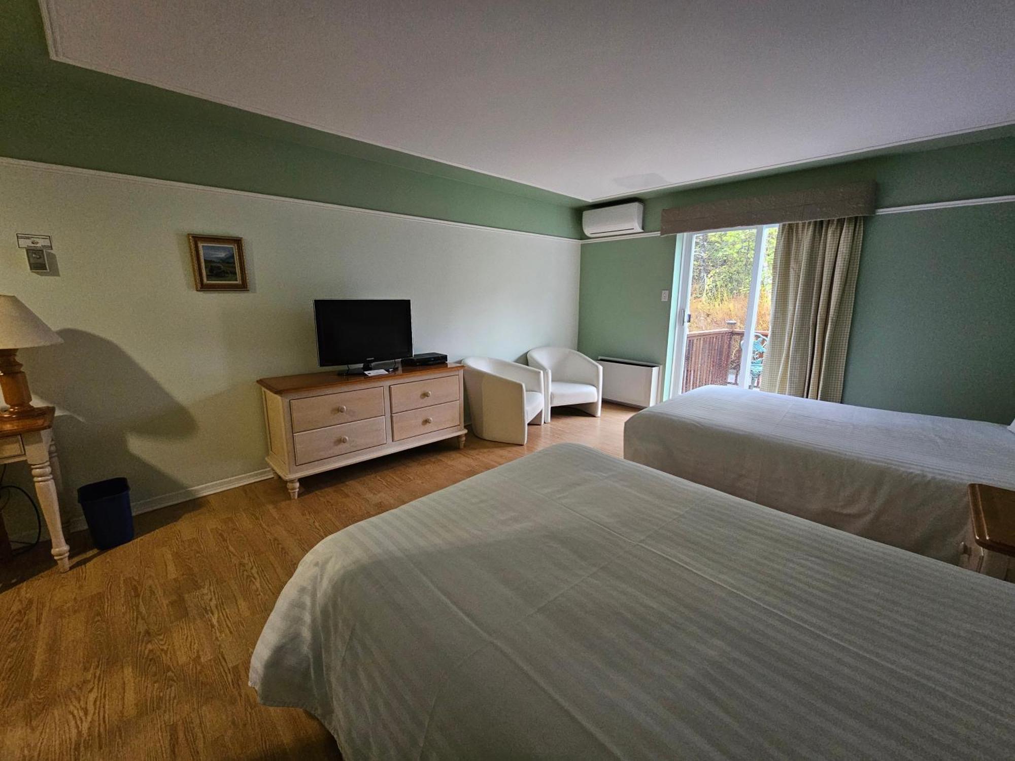 Hotel Au Petit Berger La Malbaie Dış mekan fotoğraf
